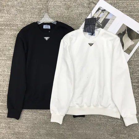 プラダ パーカー