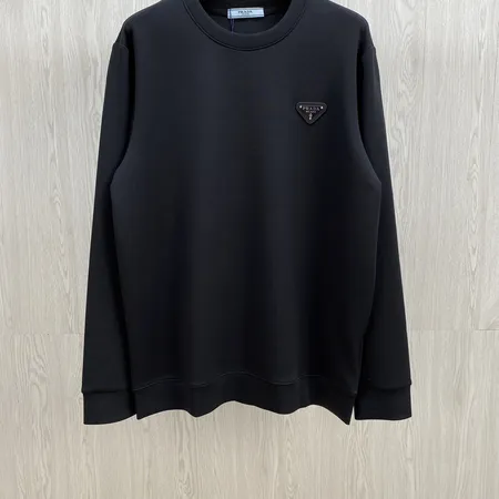 プラダ パーカー