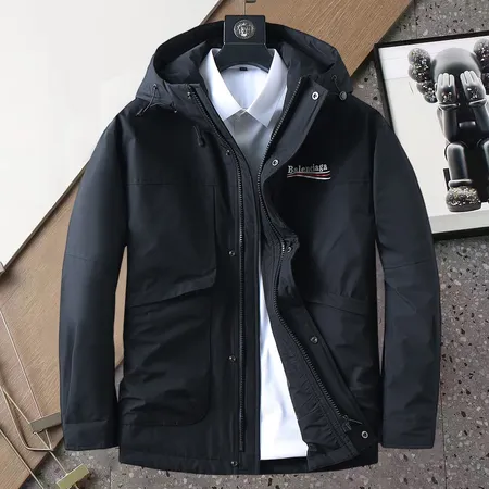 バレンシアガ ダウンジャケット