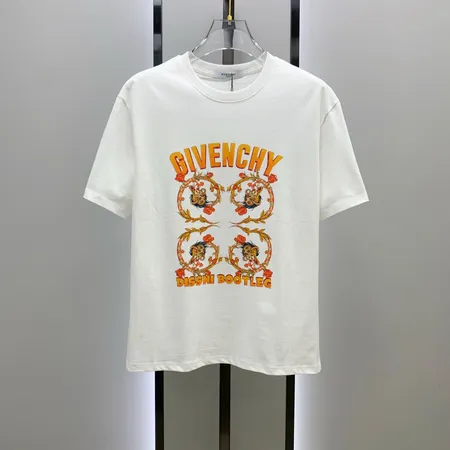 ジバンシィ Tシャツ