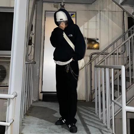 ノースフェイス パーカー