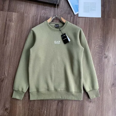 アルマーニ パーカー