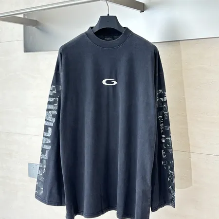 ロエベ Tシャツ