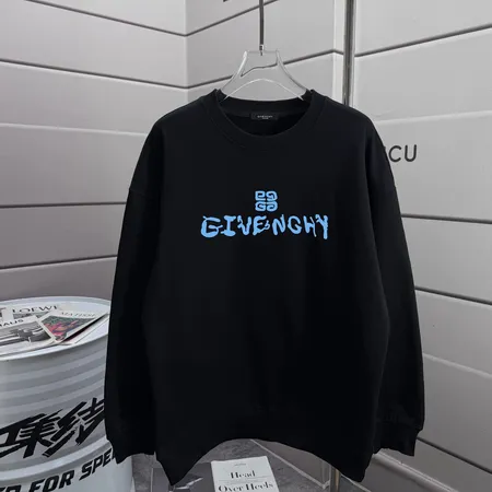 ジバンシィ パーカー