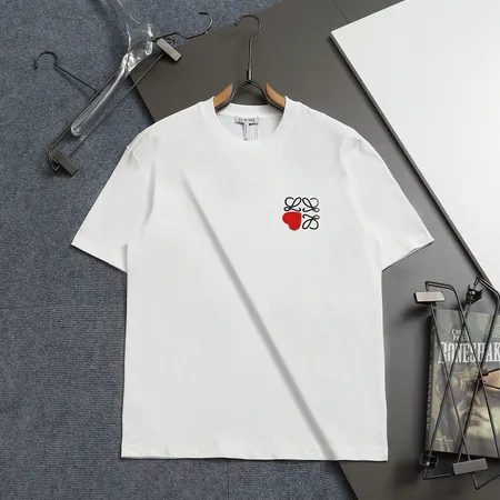 ロエベ Tシャツ