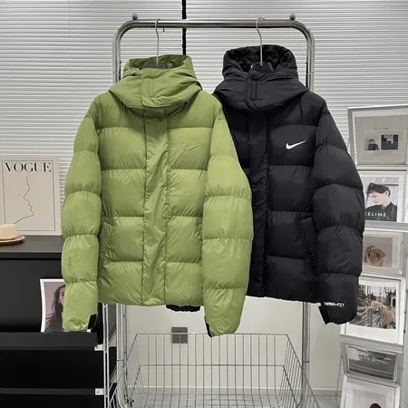 ナイキ ダウンジャケット