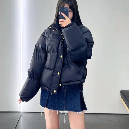 セリーヌ ダウンジャケット