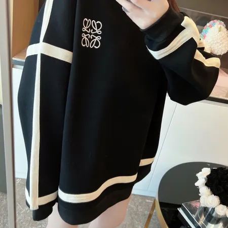 ロエベ パーカー