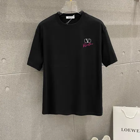 ヴァレンティノ Tシャツ