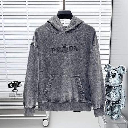 プラダ パーカー