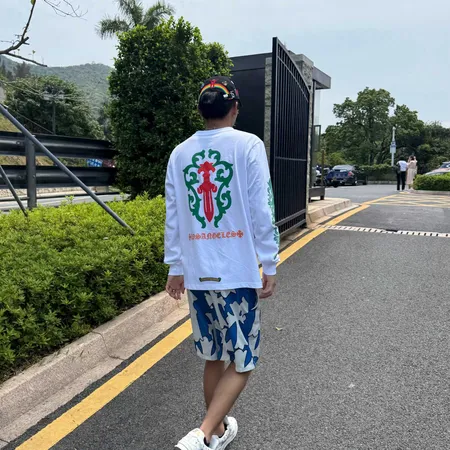 クロムハーツ Tシャツ