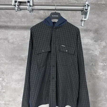 バレンシアガ シャツ