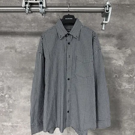 バレンシアガ シャツ