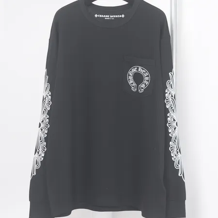 クロムハーツ パーカー