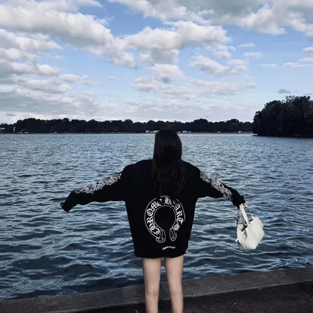 クロムハーツ パーカー