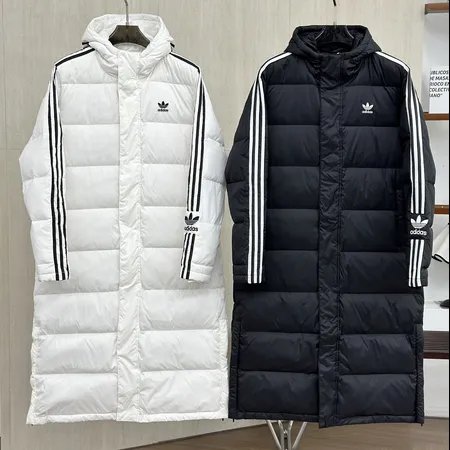 アディダス ダウンジャケット