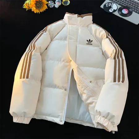 アディダス ダウンジャケット