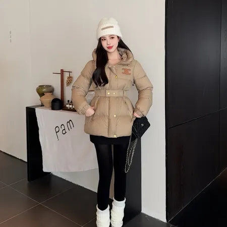 セリーヌ ダウンジャケット