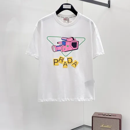 プラダ Tシャツ