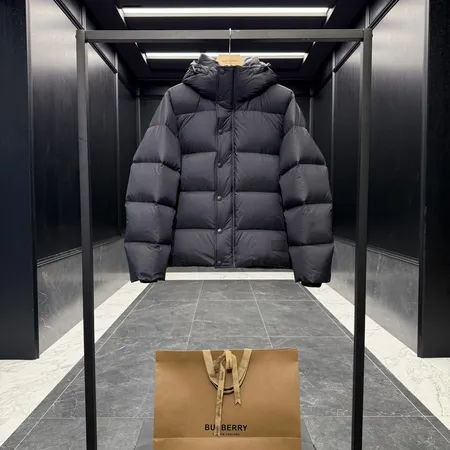 バーバリー ス ダウンジャケット