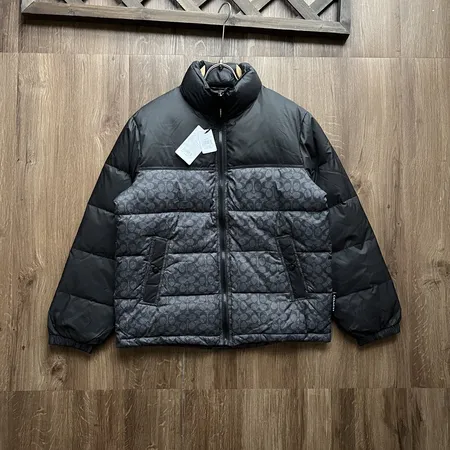 コーチ ダウンジャケット