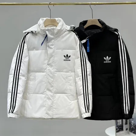 アディダス ダウンジャケット