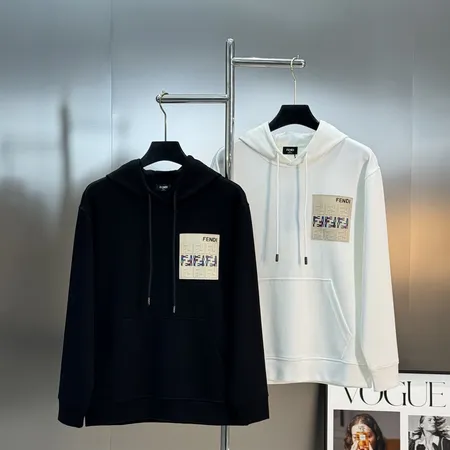 フェンディ パーカー