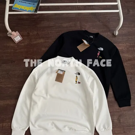 ノースフェイス パーカー