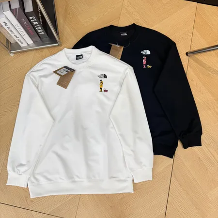 ノースフェイス パーカー