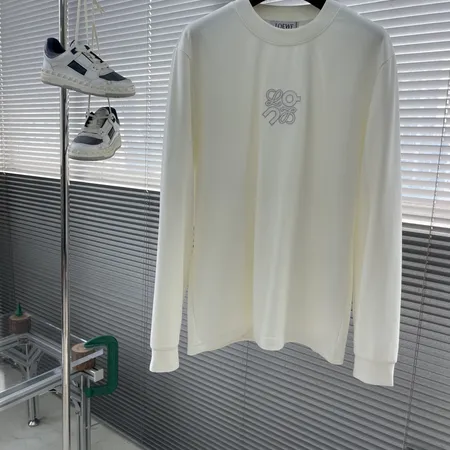 ロエベ Tシャツ