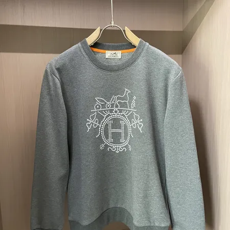 エルメス パーカー