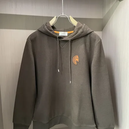 エルメス パーカー