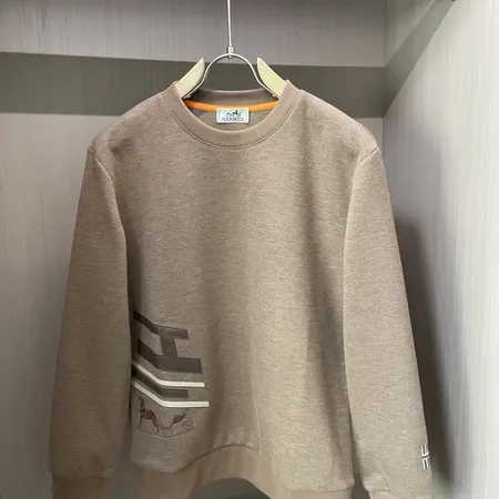 エルメス パーカー