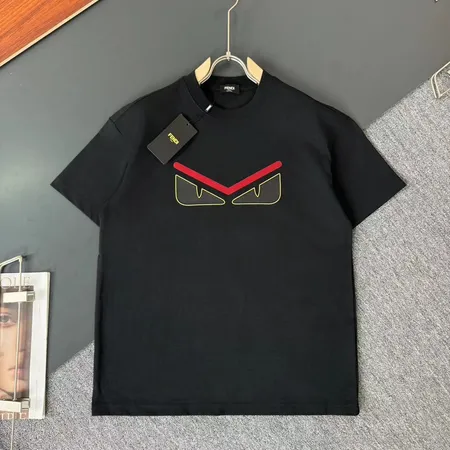 フェンディ Tシャツ