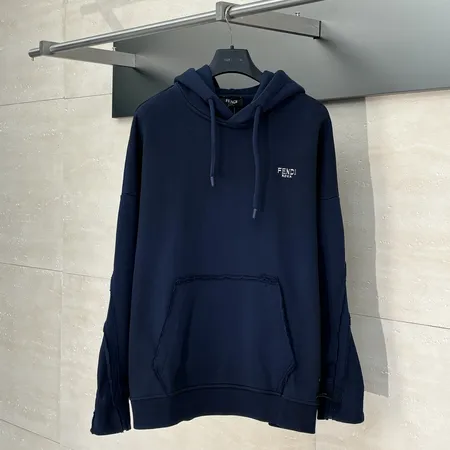 フェンディ パーカー