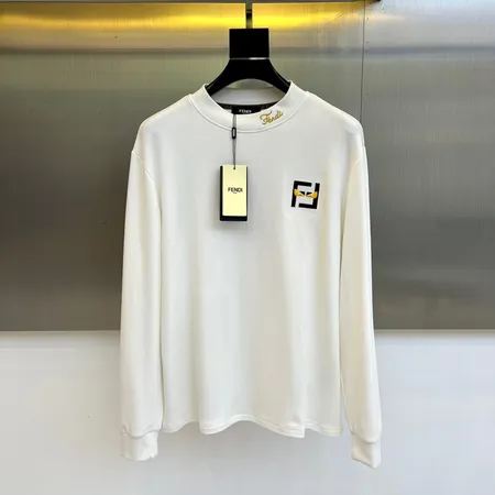 フェンディ パーカー