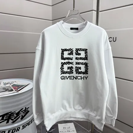 ジバンシィ パーカー