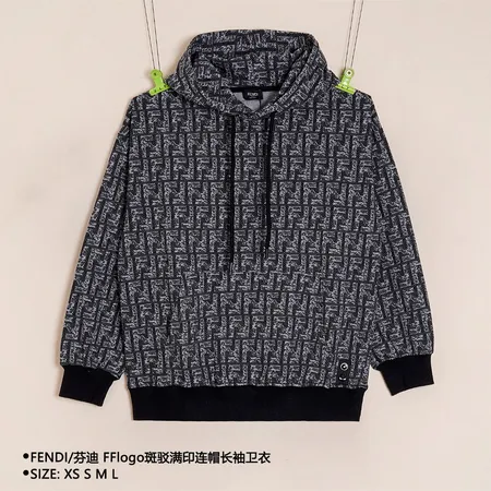 フェンディ パーカー