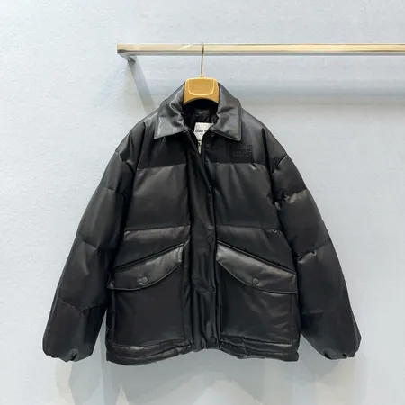 ミュウミュウ ダウンジャケット