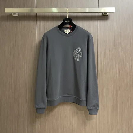 エルメス パーカー