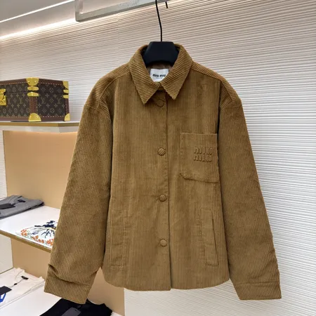 ステューシー ダウンジャケット