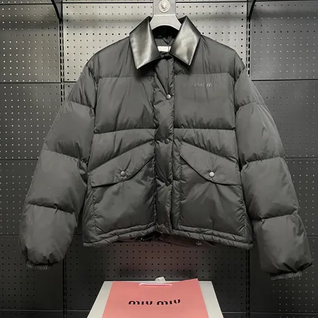 ミュウミュウ ダウンジャケット