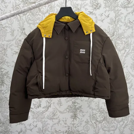 ミュウミュウ ダウンジャケット