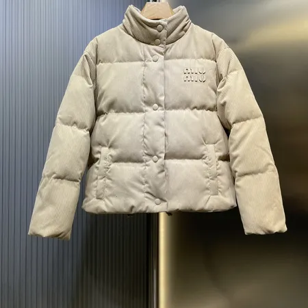 ステューシー ダウンジャケット