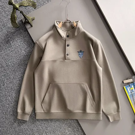 フェンディ パーカー