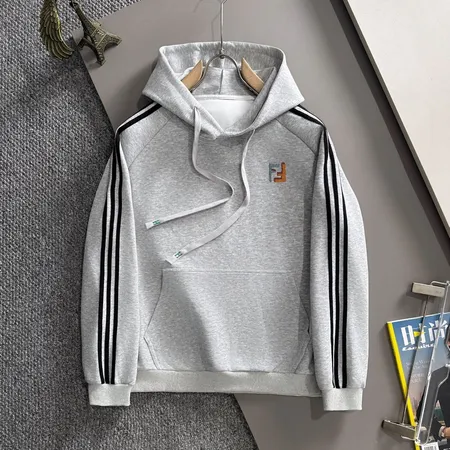 フェンディ パーカー