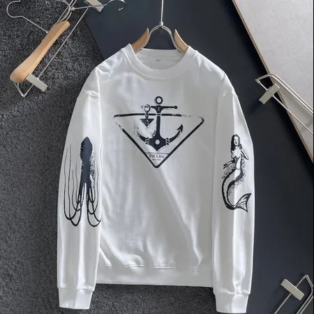 プラダ パーカー