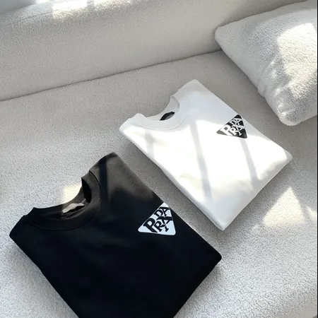 プラダ パーカー