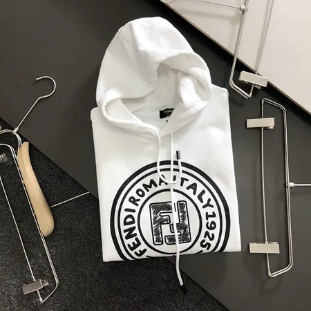 フェンディ パーカー