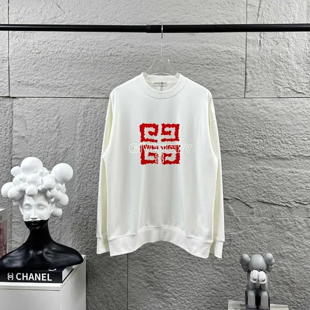 ジバンシィ パーカー